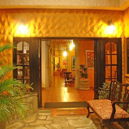 Hotel Colonnade Nicaragua Managua Buitenkant foto