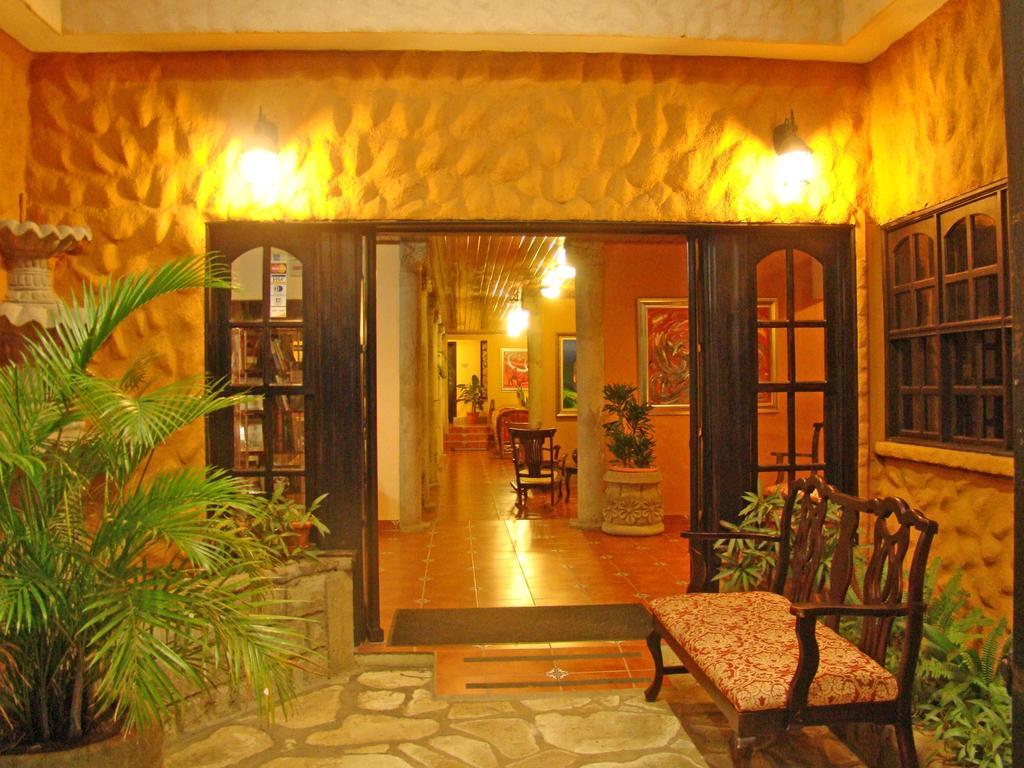 Hotel Colonnade Nicaragua Managua Buitenkant foto