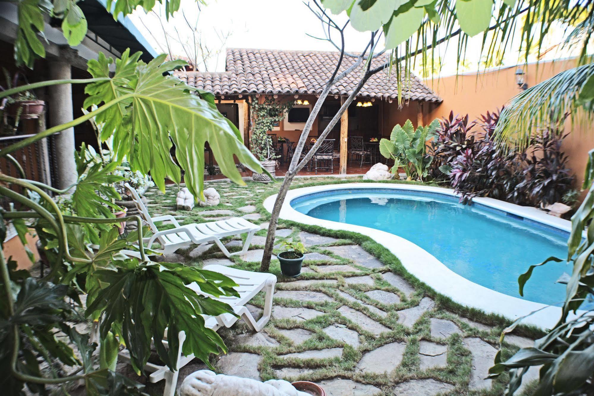 Hotel Colonnade Nicaragua Managua Buitenkant foto